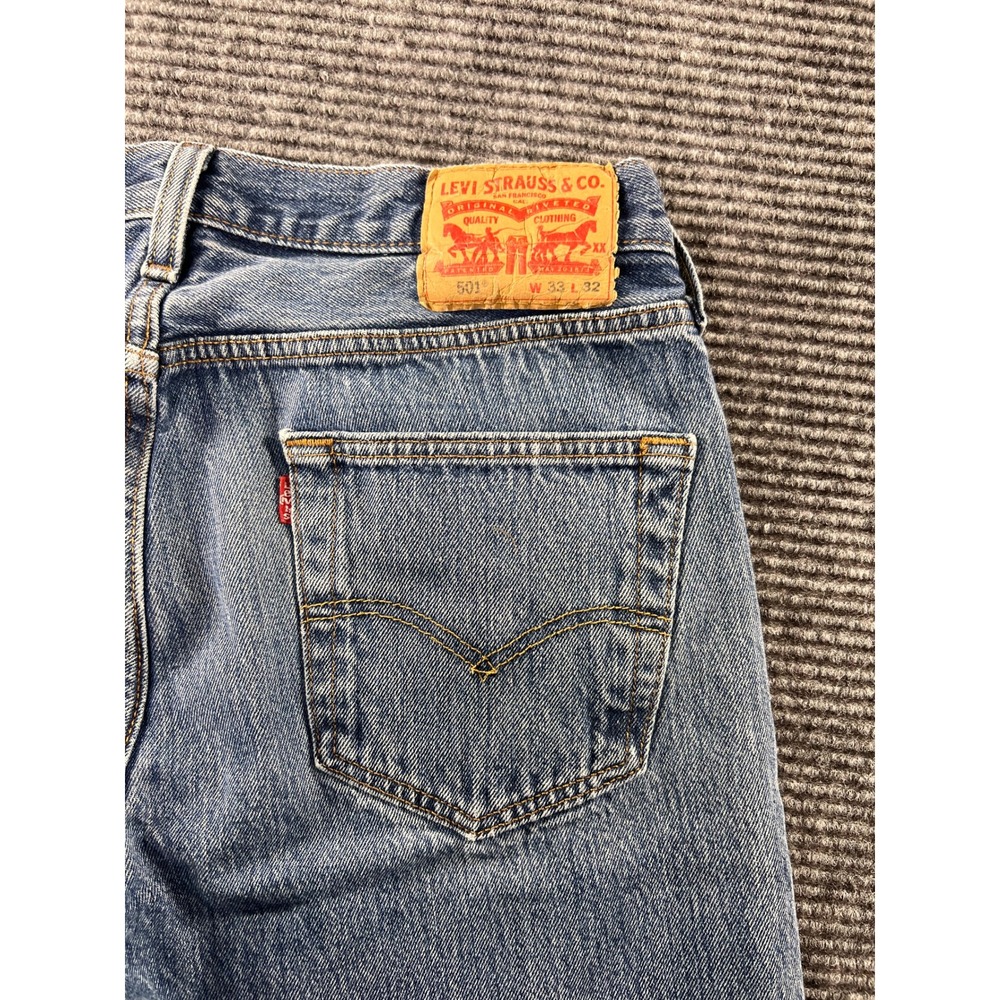 Levis 501 XX Original Fit Mens Jeans 33x32 Medium Wash Button Fly Straight Leg - Picture 8 of 10